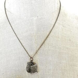 Silver tone recipe and oven mit charm necklace
